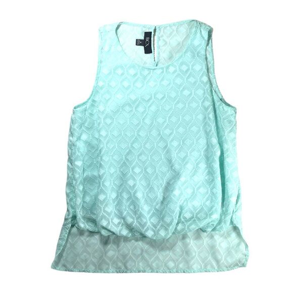 Urban Outfitters BCX Sea Foam Textured Top Sz M - Picture 1 of 10